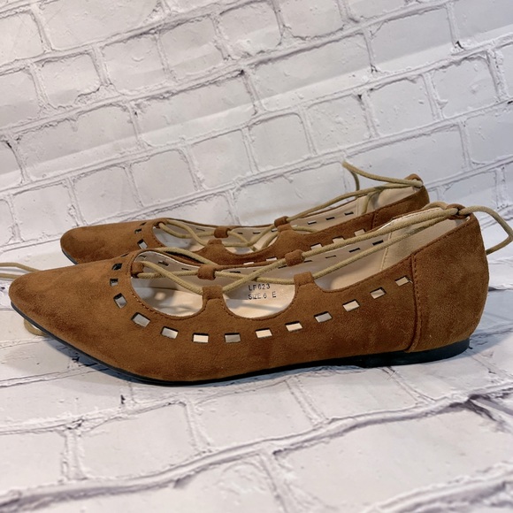 SOLE DIVA Ballet Flats Pointy Toe Ankle Strap Lace Up Cognac-9 - Picture 2 of 6